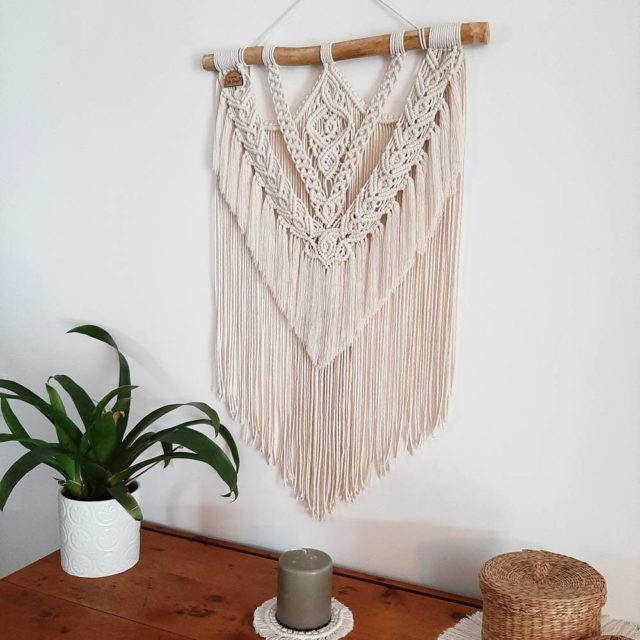 Tenture murale en macramé - Ma Fabrique Coton Pompon - Créations artisanales uniques en macramé - Bordeaux
